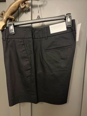 Ann Taylor Black Tailored Shorts size 10 NWT